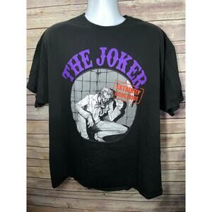 The Joker “Extremely Dangerous” Black T-Shirt Size 2XL Crew Neck 100% Cotton